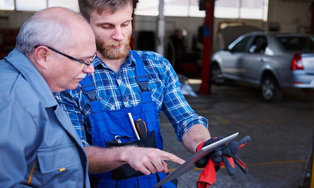 How Metal Particles in Car Transmission Fluid Signal Internal Wear
